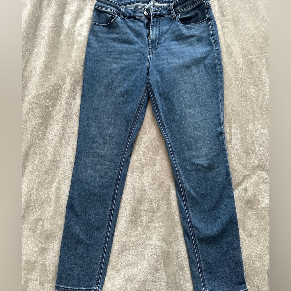 Old navy rockstar jeans